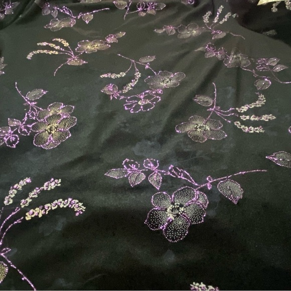 Tradition Plus asymmetrical black purple long sleeves fairy velvet floral top - Picture 4 of 12